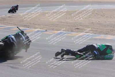 media/Dec-10-2023-SoCal Trackdays (Sun) [[0ce70f5433]]/Turn 9 Inside Set 1 (1115am)/